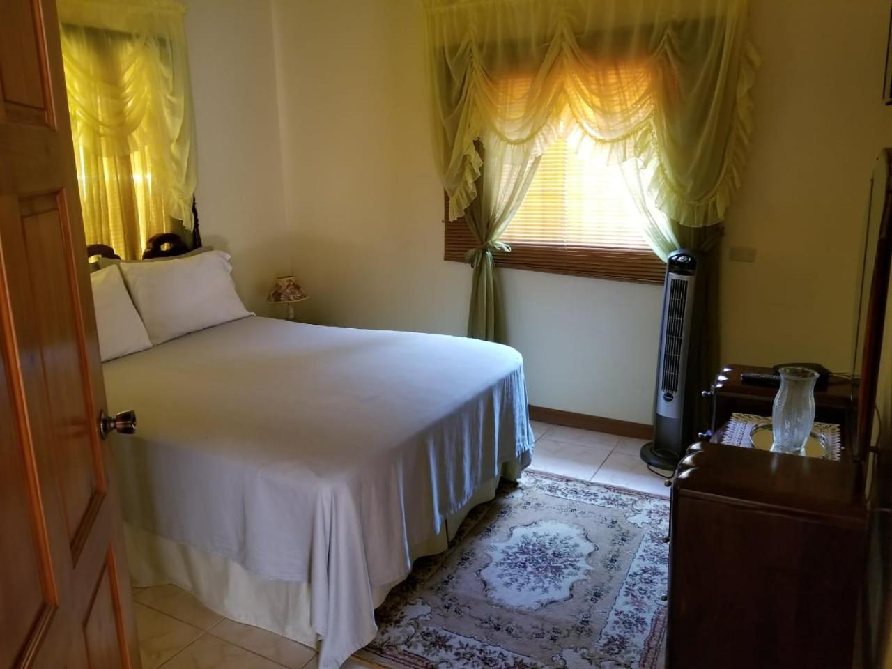 فيلا Cliffe Ranch ماندفيل المظهر الخارجي الصورة